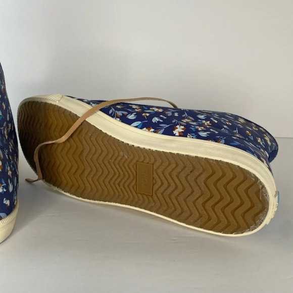 Toms Wmn Camarillo Deep Cobal Floral High Top Sneakers 9.5 - Picture 6 of 8